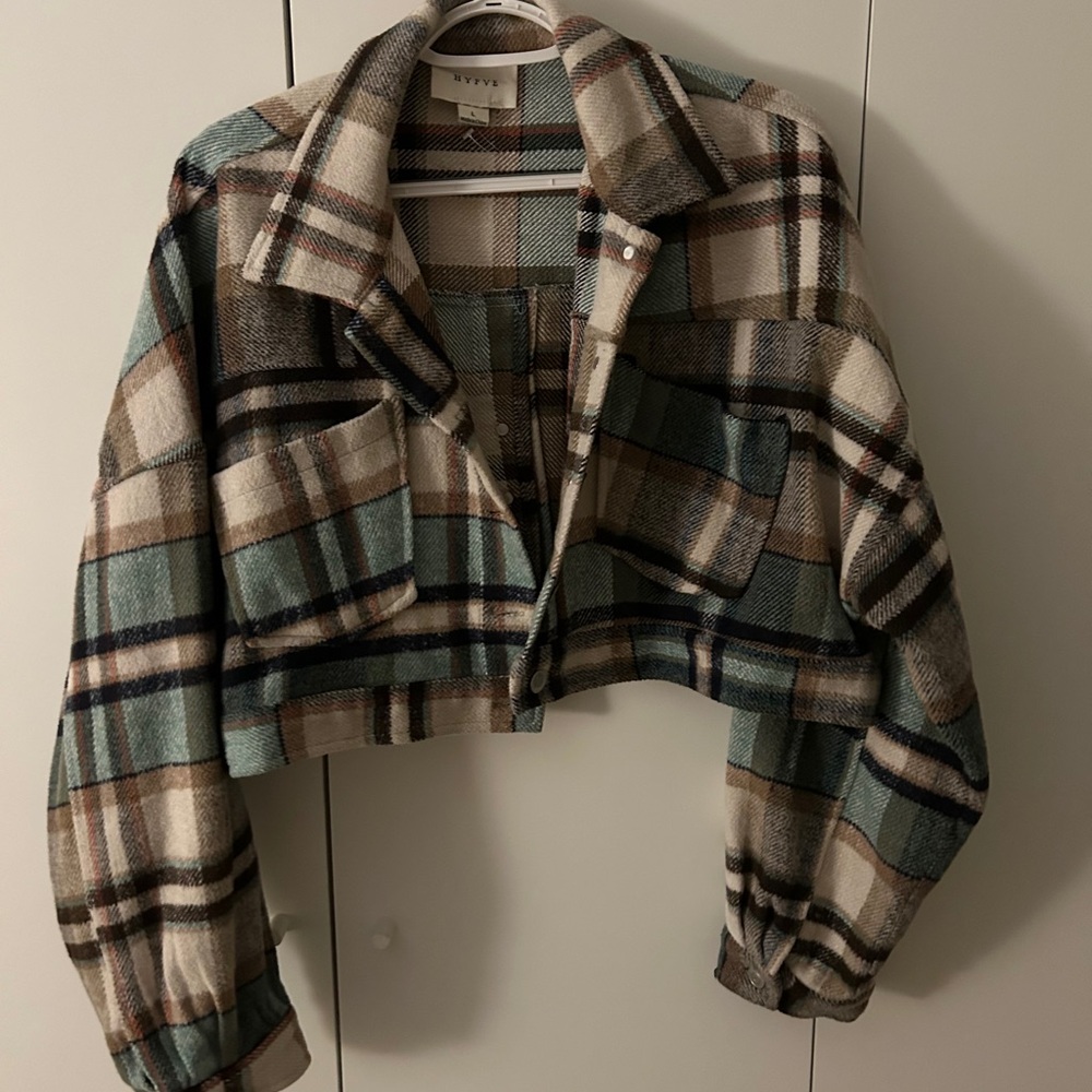 HYFVE Multicolor Plaid Cropped Utility Jacket. Size Large Oversized - Picture 3 of 7
